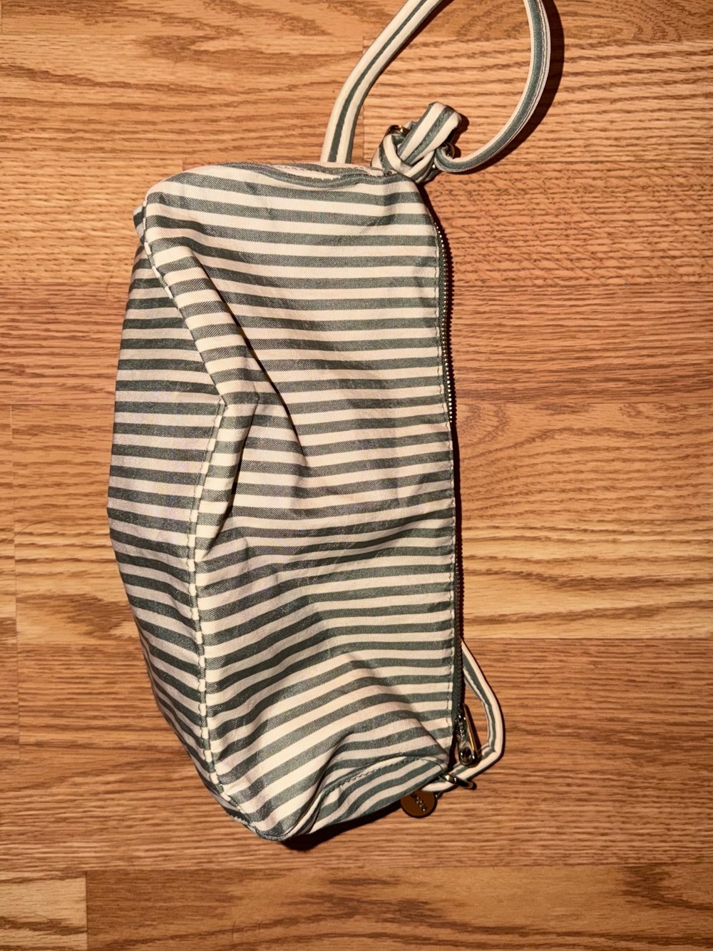 Baggu Sage Stripe Loaf Bag NWoT - Picture 2 of 4
